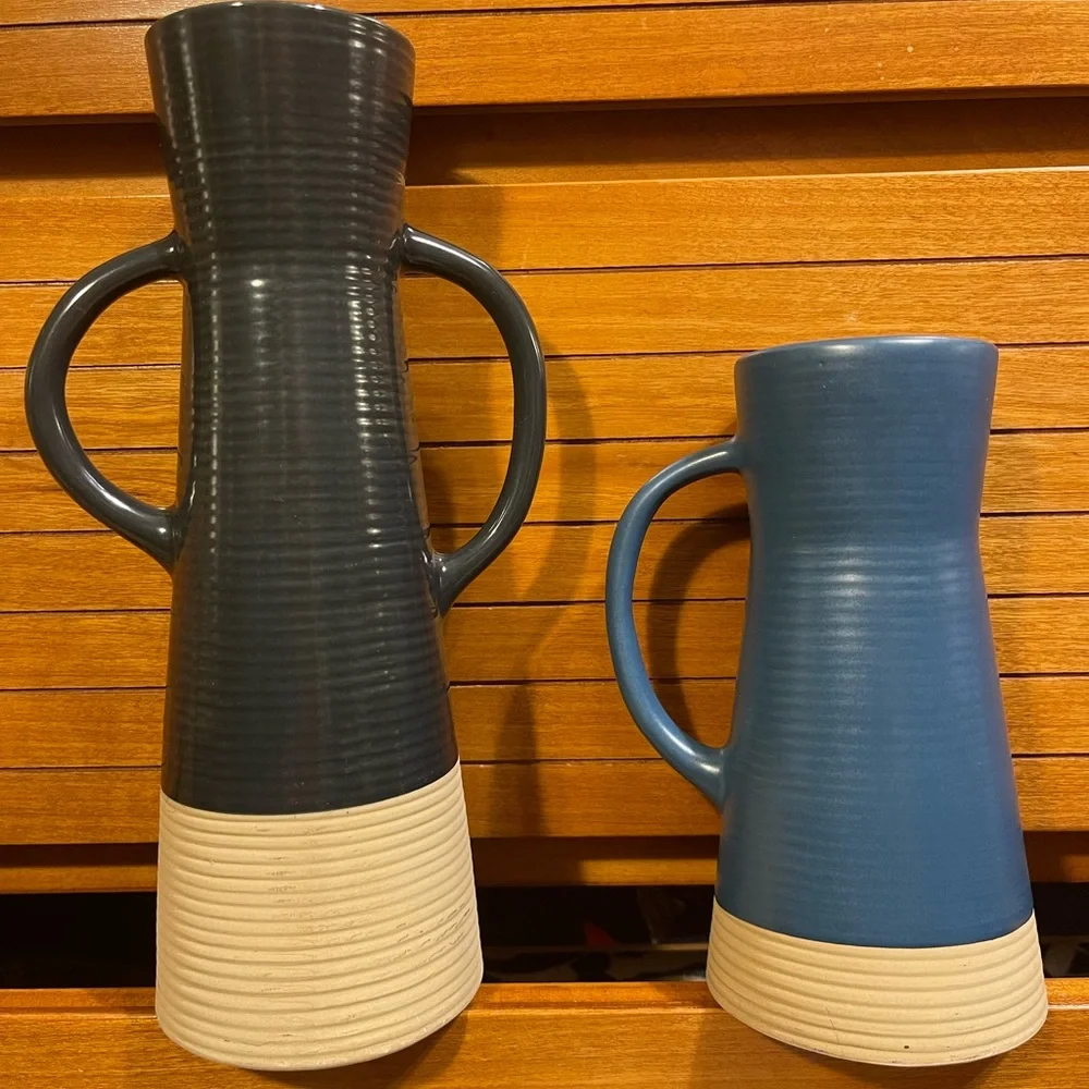 CRATE&BARREL Mid-Century Modern Style Vases